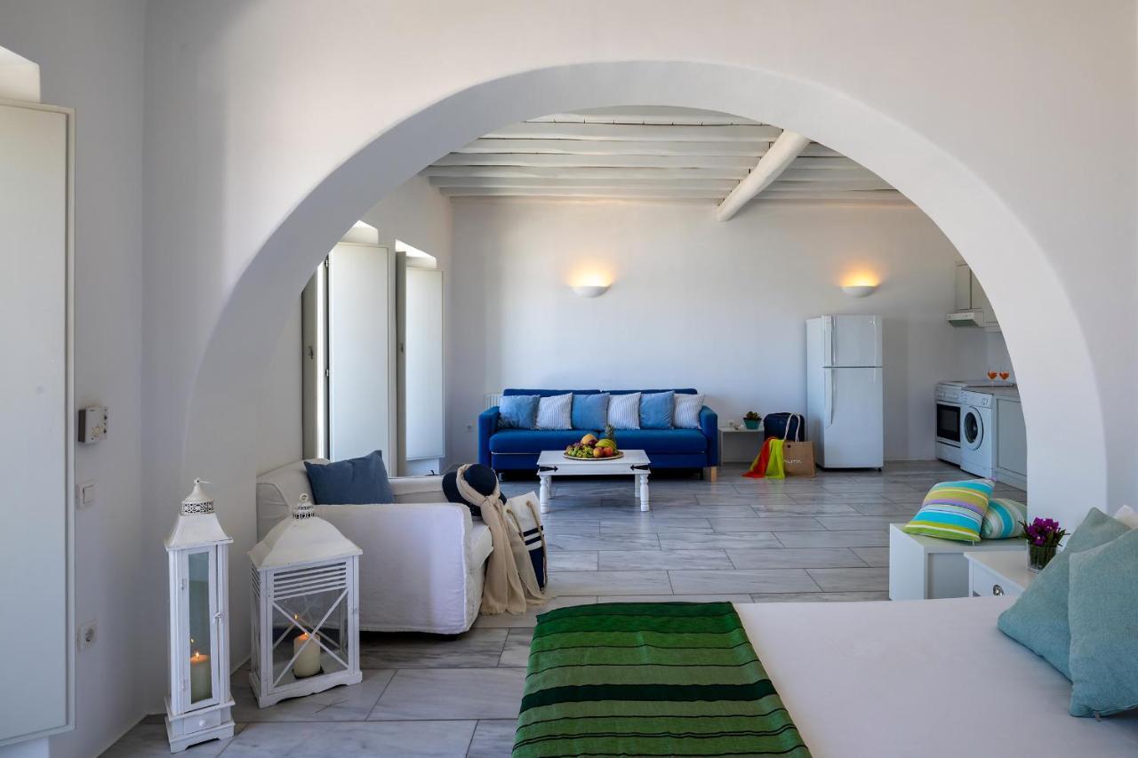 Olia Hotel Tourlos Eksteriør billede
